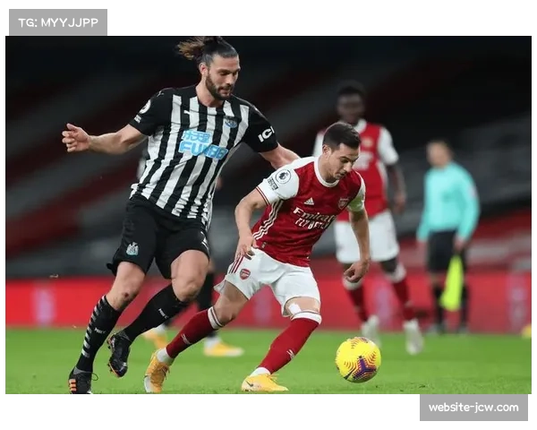 纽卡斯尔联战胜利兹联 托纳利角色转型成功